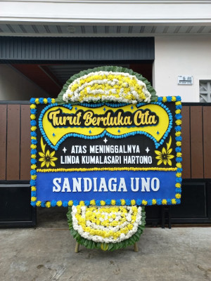 Papan Bunga Duka di Dolok Merawan